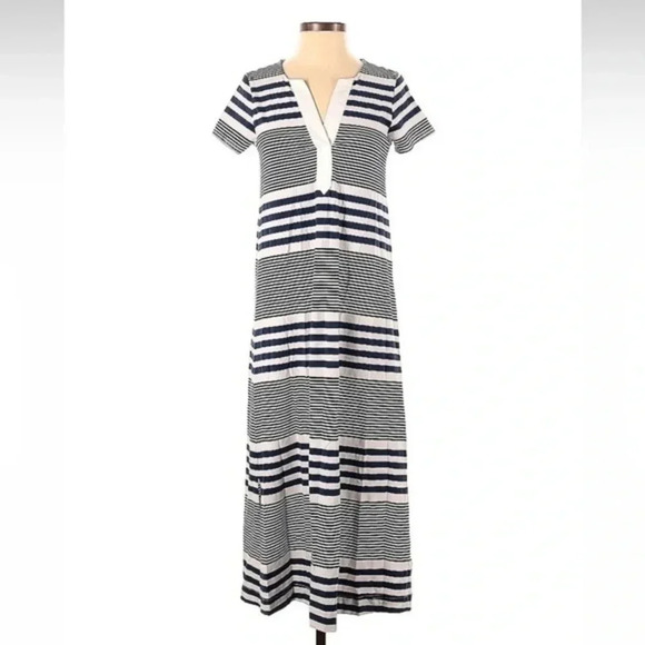 Vineyard Vines Edgartown Navy & White Striped Deep Bay Maxi Dress Size XXS - Picture 3 of 4